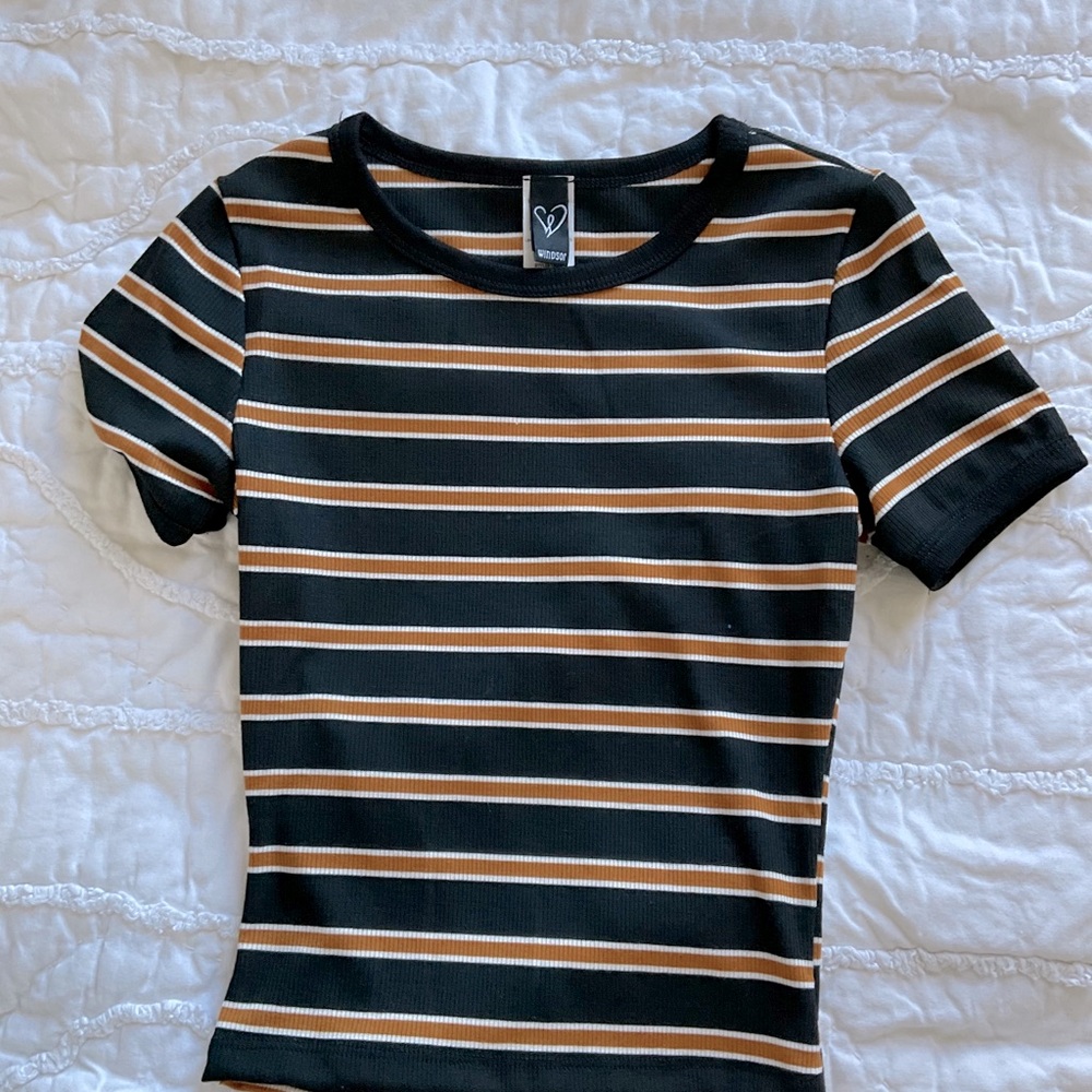 Shirt - Picture 2 of 2